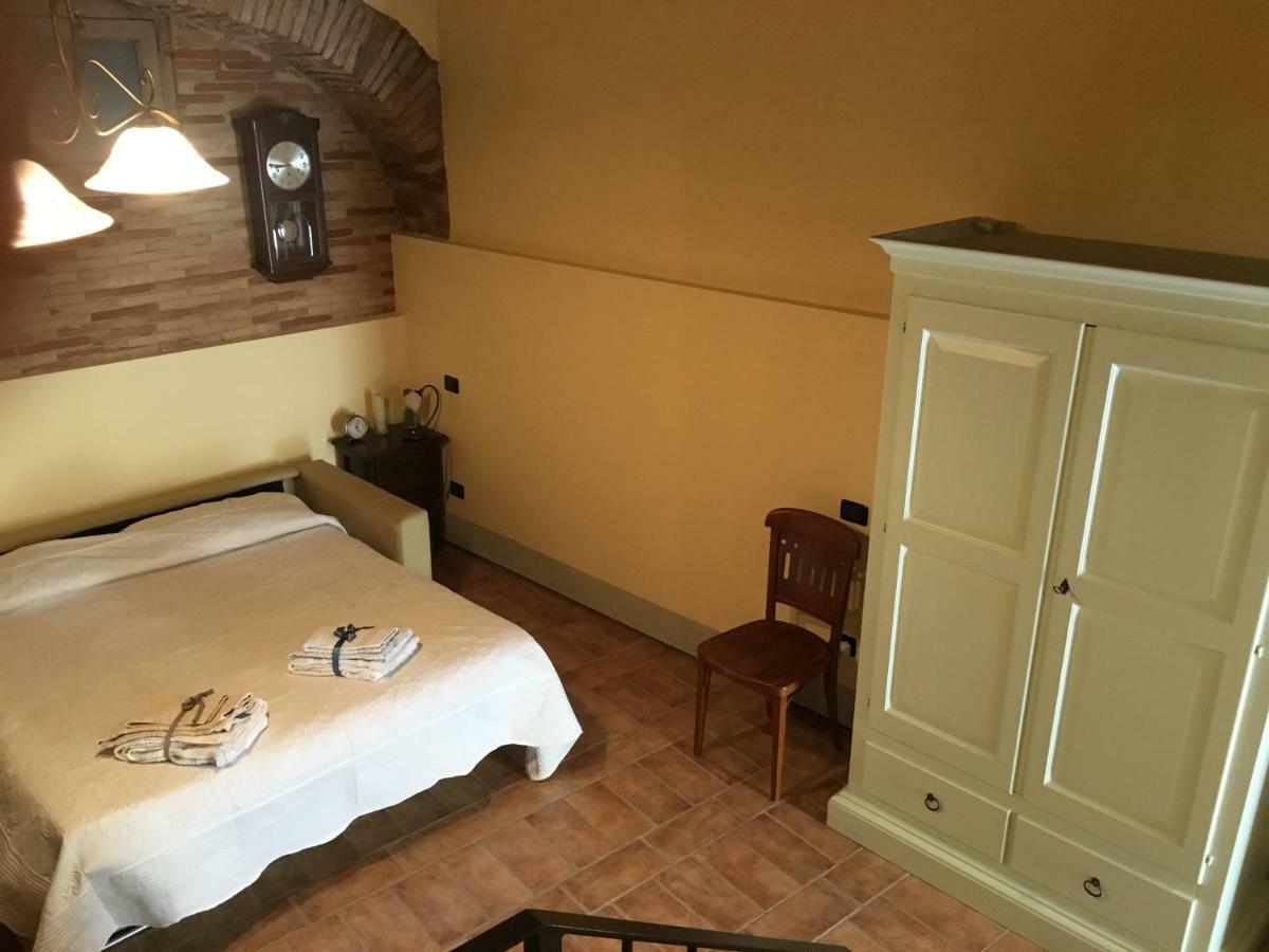 Loft De' Riccardi Διαμέρισμα Chianni Εξωτερικό φωτογραφία