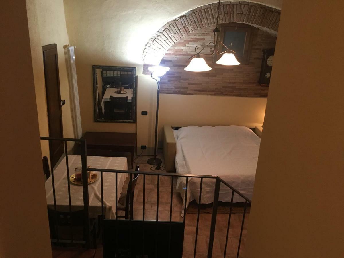 Loft De' Riccardi Διαμέρισμα Chianni Εξωτερικό φωτογραφία